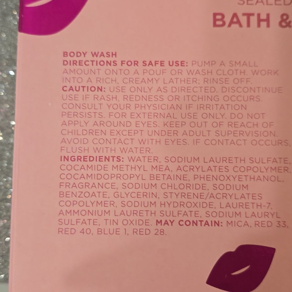 Juicy Couture Sealed With A Kiss Bath & Body Set - Picture 4 of 8